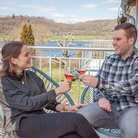 Апартаменты Hof Krebs Шалькенмерен