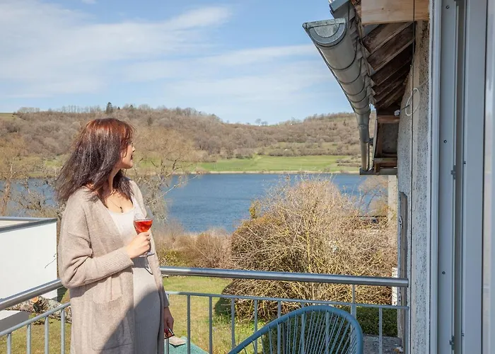 Hof Krebs Apartamento Schalkenmehren